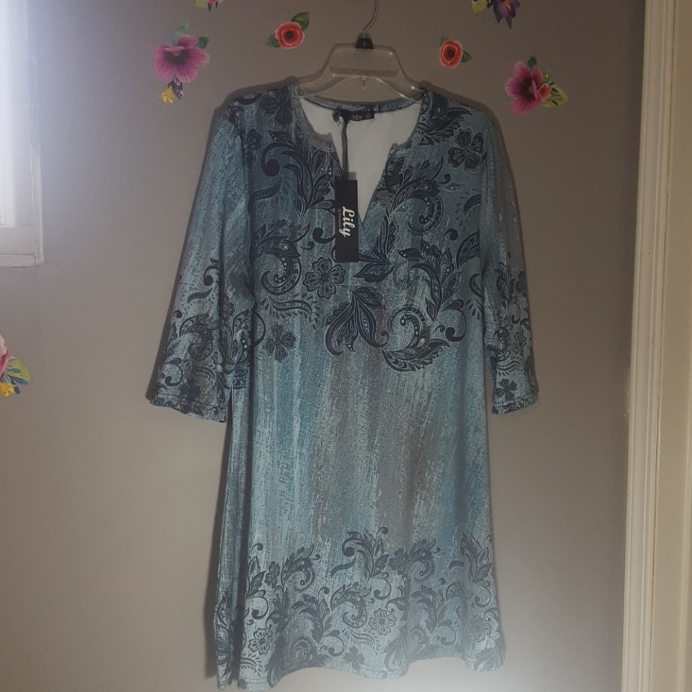 NWT  lily Plus size tunic 10
